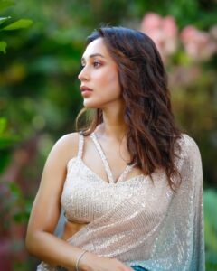 Mimi Chakraborty Instagram -