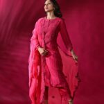 Mimi Chakraborty Instagram – 💕🤩💕