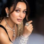 Mimi Chakraborty Instagram -
