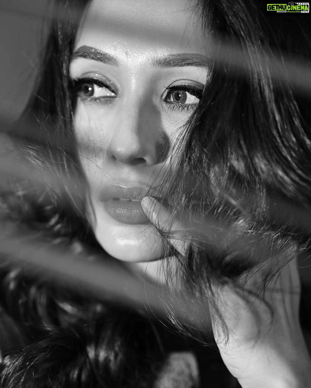 Mimi Chakraborty Instagram - Mood π€π©Άπ€