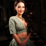 Minissha Lamba Instagram - Portraits: 1&5 are my favorite @jonah_photography_official @jonah_gurung_26 @trayza_yakin22 @hues__studi0 @sawansukhaindia Gorgeous attire by @ankitsnehalochans The beautiful passages of the @mayfairsiliguri