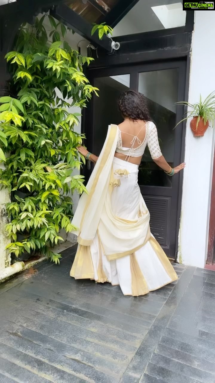 Mirna Menon Instagram - @newwaveboutique @alagne_signature @nihararesorts @midasbeautymartkochi @vineeth_gopinathan @__paruz__2