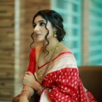 Mirna Menon Instagram - The way I see it, If you want the rainbow, You gotta put up with the rain :) #Mirnaa @pranavraaaj @itiha.india @francisalukkas @fourpointskochi @_aishwarya_karayil @keepitstylish_by_ammu @therealpiya @sathish_pro @teamaimpro