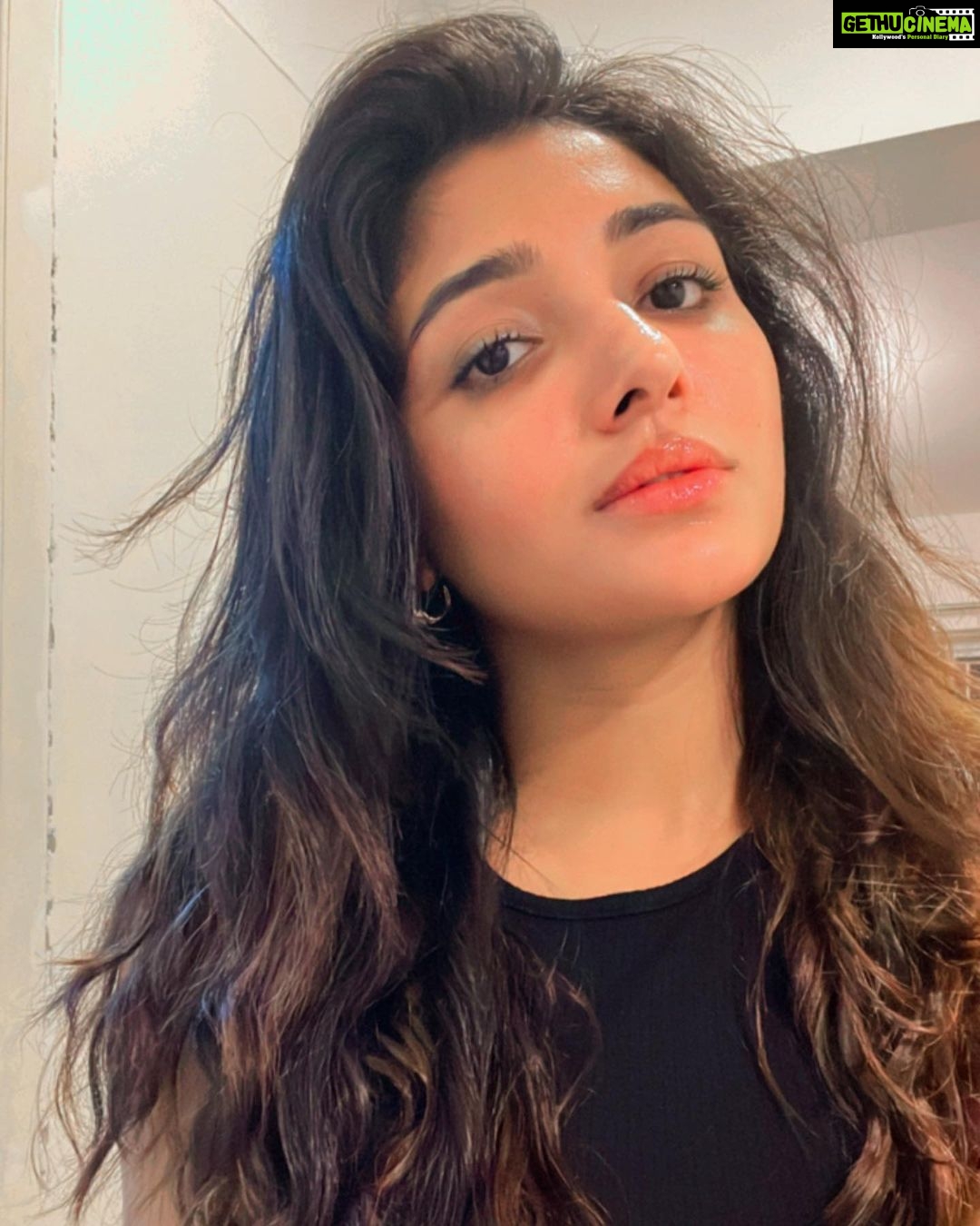 Mirna Menon Instagram - Loooong time, no see 😄❤️