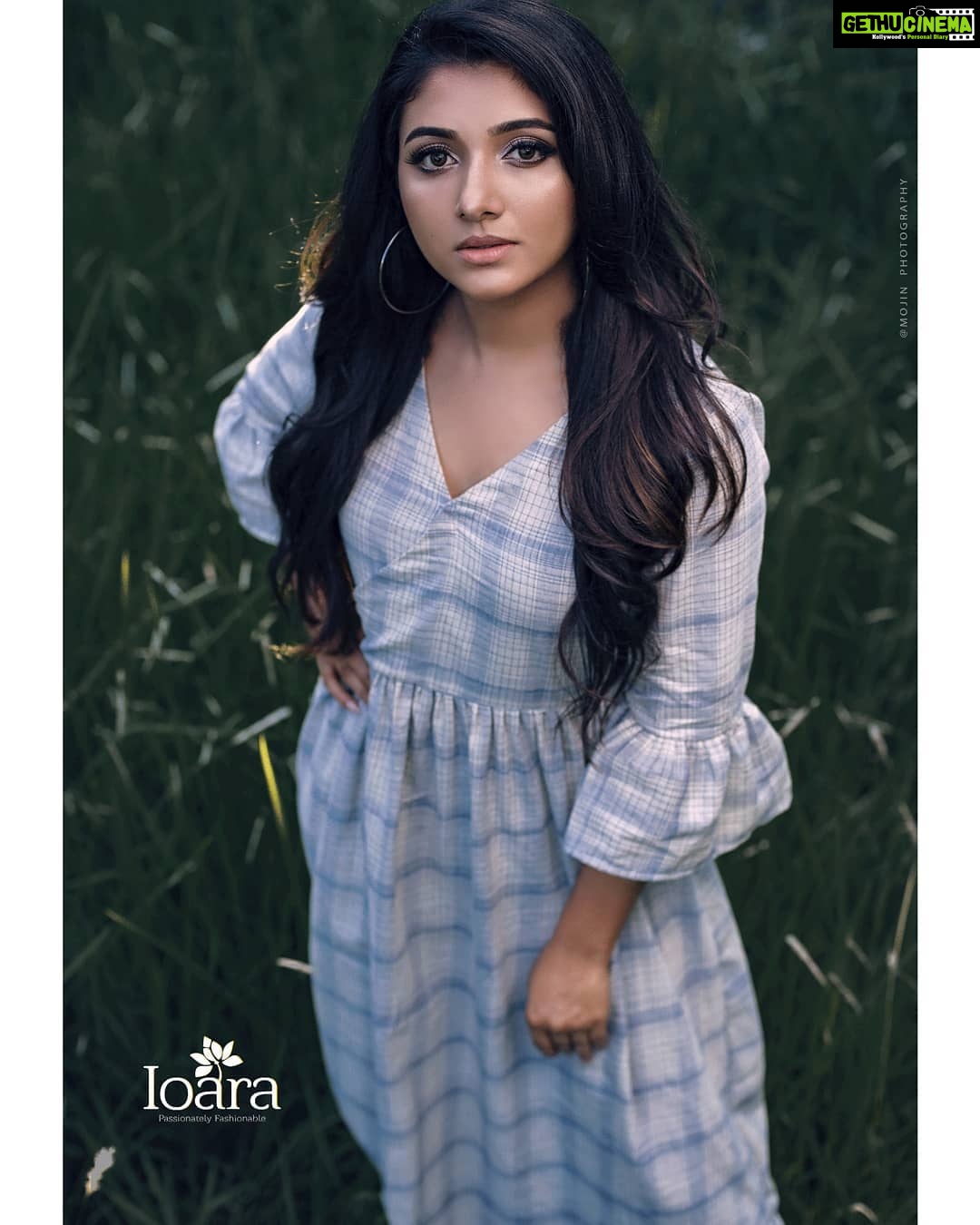 Mirna Menon Instagram - Eyes talk ✨ #Mirnaa @ioara_couture @mojin_thinavilayil
