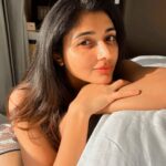 Mirna Menon Instagram - Feeling the endless sunshine ☀️