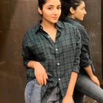 Mirna Menon Instagram – Shoot. Dubbing. Promotions. Production. Everything everywhere all at once 😌♥️
📷 : @samriiii___