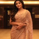 Mirna Menon Instagram - #Jailer Success Celebration ✨ PC : @varuun.jpg Outfit : @paris_de_boutique Mua : @reenapaiva Hairstyle : @venki_hairstylist Jewellery : @mspinkpantherjewel