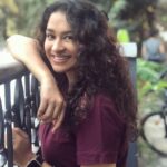 Misha Ghoshal Instagram - Welcoming the New year with a wide smile, open heart and gratitude 🙏🏼 May 2023 give us the best of everything, good health, success, happiness, more work, peace and positivity… may we expect less nd live more ❤️ Thank u to each one who were a part of my 2022, for all the love and care, for helping me move forward in life, teaching me new life lessons, to my family for always sticking around, to my old friends and new ❤️ i love u all so much ❤️ Thank u for everything… Happpyyy New Year 🥰 #2023 #newyear #newlook #highlights #blessed
