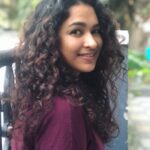 Misha Ghoshal Instagram - Welcoming the New year with a wide smile, open heart and gratitude 🙏🏼 May 2023 give us the best of everything, good health, success, happiness, more work, peace and positivity… may we expect less nd live more ❤️ Thank u to each one who were a part of my 2022, for all the love and care, for helping me move forward in life, teaching me new life lessons, to my family for always sticking around, to my old friends and new ❤️ i love u all so much ❤️ Thank u for everything… Happpyyy New Year 🥰 #2023 #newyear #newlook #highlights #blessed