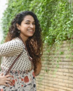 Misha Ghoshal Instagram - 🥰 

PC: @praveentyagarajan