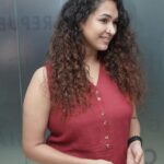Misha Ghoshal Instagram - Embracing my Curls with @toniandguyindia which is a CG friendly salon ❤️ and is one of the best in Chennai Stylist: @phupdorjee #curls #natural #tonyandguy #cg