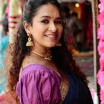 Misha Ghoshal Instagram - Which 1 is ur fav pic? Btw m in love with this Half saree ❤️ MUA - @prithika_makeovers Outfit- @shansika1 Jewellery- @aaranyarentaljewellery Styling- @dharshinisundaram PC- @0watts_0 #halfsaree #photoshoot #favoutfit #tamilcinema #tamilactress