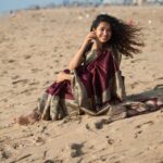 Misha Ghoshal Instagram - Photo dump from the saree series… posting all the pics i liked in the same post… let me know if u liked it too 😊 Marina Beach, Chennai