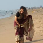 Misha Ghoshal Instagram - Photo dump from the saree series… posting all the pics i liked in the same post… let me know if u liked it too 😊 Marina Beach, Chennai