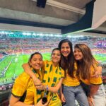 Mithila Palkar Instagram - Bris-bae-ne ☀️ @queensland @crystalbrookvincent #visitbrisbane #brisbaneanyday #fifawonensworldcup2023 #australiatourism Brisbane, Queensland, Australia