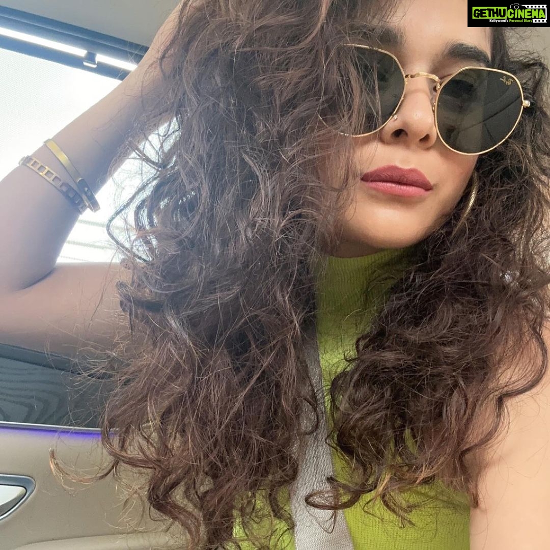 Mithila Palkar Instagram - T’was a vibe ✌🏻