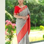 Miya George Instagram – I get that Sudden Indian feel when I wear a saree… If it’s a silk saree I totally become a Malayali pennu 🥰  Saree by @amyraonline  @femy_antony__  @sabarinathk_  @mayoorajewels_by_archana  @pranavraaaj