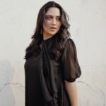 Miya George Instagram – Black to me is an emotion,an attitude and above all Real,which I was able to express to the best  Styling @sabarinathk_ 
Photography by @merin__georg 
Dress @lisdesigns.in 
Mua @amal_ajithkumar 
Jewelry @adorebypriyanka