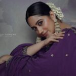 Miya George Instagram - Last in this series😜 @silkycalicut @sabarinathk_ @abilashchickumakeupartist @nithin_c_nandakumar @goodwillcollectionskerala