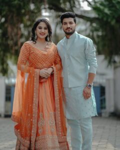 Miya George Instagram - EID MUBARAK ✨ 

ഞങ്ങളെ കൊണ്ടു തോറ്റു @meet_miya 
Last pic 😂😂 

HMU : @makeupbyshibaz 
Outfit : @men_in_q_wedding 
Styled by : @anjali.fashionstories 

Miya makeup : @femy_antony__ 
Costume : @ladies_planet_ 
Styled by : @sabarinathk_ 

Captured by : @akshaytomy 

#jeeva #miya #zeekeralam #dramajuniors #eidmubarak #instapic #picoftheday #happiness