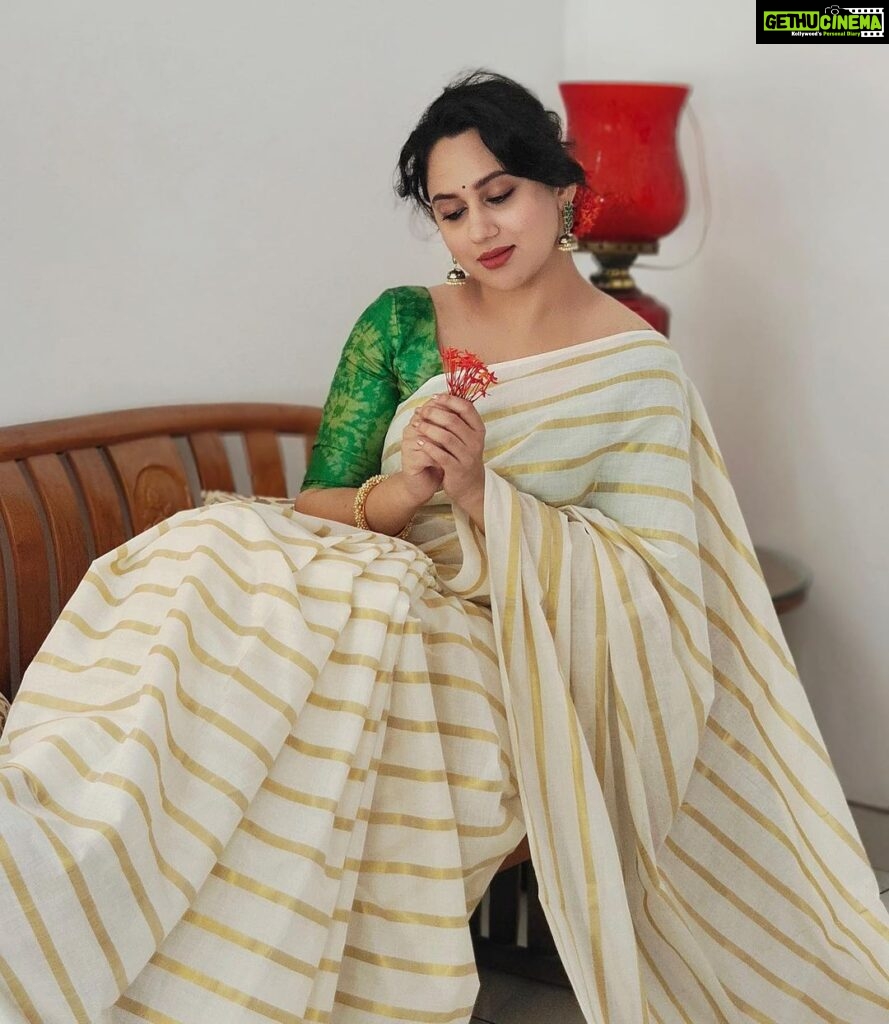 Miya George Instagram - Vishu vibe 🌼 saree by @amyraonline