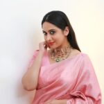 Miya George Instagram - 🌷 @sabarinathk_ @keyaa_by_kartika @iha_designs @pranavraaaj @femy_antony__