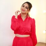 Miya George Instagram – Some days are yours.. just flaunt it 💃  Styling @sabarinathk_  Mua @femy_antony__  jewelry @adorebypriyanka 📸 @pranavraaaj