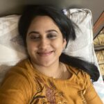 Miya George Instagram - Kurachu selfies orumichu ittal kuzhappam undo? Ellallo lle...😜