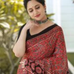 Miya George Instagram - Totally Indian vibe I hope 🥰. Saree by @amyraonline @femy_antony__ @pranavraaaj @sabarinathk_ @mayoorajewelerydesigns