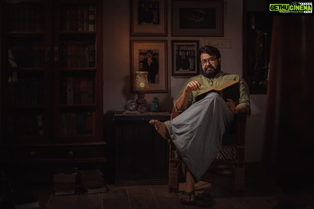 Mohanlal Instagram - Joined at the set of #Neru directed by Jeethu Joseph and produced by Antony Perumbavoor under the banner of Aashirvad Cinemas! Stay tuned for more sneak peeks and updates as we bring this story to life. . @jeethu4ever @antonyperumbavoor @aashirvadcine @santhi_mayadevi @pillumani @satheesh_kurup @anaswara.rajan @sudheesh_ramachandran @bennet_m_varghese