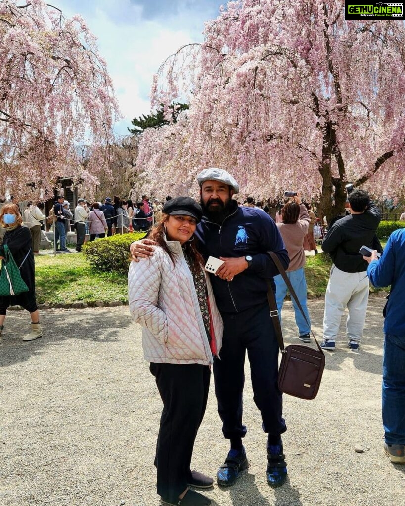 Mohanlal Instagram - "What a strange thing to be alive beneath cherry blossoms!" - Kobayashi Issa At Hiroshima Park, Aomori, Japan 🇯🇵 . #cherryblossom #aomori #hiroshimapark Aomori Japan