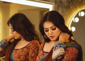 Monal Gajjar Instagram - The Saree is an epitome of my femininity. 🧿📸💄❤️ 💄🥻:- @aanalsavaliya 📸: @deepjoshiii_ #saree #indian #love #feminism #ootd #monalgajjar #imqueen👸🏻👑