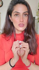 Monica Khanna Instagram - MAN KI AWAAZ😜😜😜
(VOICEOVER)
#instareels #instagram #video #funnyvideos #funny #trendingreels #trending #trend #viral #viralvideos #friends #instagood #warning #funnymemes #comedy #comedyvideos