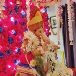 Monica Khanna Instagram - प्रातः स्मरामि गणनाथमनाथबन्धुं सिन्दूरपूरपरिशोभितगण्डयुगमम् उद्दण्डविघ्नपरिखण्डनचण्डदण्ड माखण्डलादिसुरनायकवृन्दवन्द्यम् ॥ Darshan Day 5 #ganapati #ganeshchaturthi #ganesh #aarti #bappa #bappamorya #day5 #gratitude #majhabappa #happiness #gannu #gampu #gannubappa😘 #yellow #yellowfeta #yellow #whiteday Mumbai, Maharashtra
