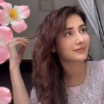 Monica Sharma Instagram - Dreaming ❤️‍🔥 . . . . . . . . . . #instagood #reels #viral #explore Mumbai, Maharashtra