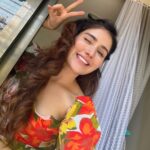 Monica Sharma Instagram - SUNDAY-ING 🌸 . . . . . . . . Affirming my being in gratitude 🕉️ . . . . . . . . . #instagood #explore Mumbai, Maharashtra