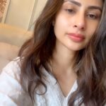 Mouni Roy Instagram - Happyyyy birthday to my Krishna 🦚🌞🌙🌟 happy janmashtami everyone ♥️ 1. My laddoo gopal 2. @anishavarma s laddoo gopal 3. @shivaani_malik_singh s laddoo gopal 🌸Sucha happy day today🌸 HARE KRISHNA HARI OM