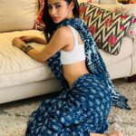 Mouni Roy Instagram – As nameless as the narrator of dance dance dance..
#nofilters 
#kohled