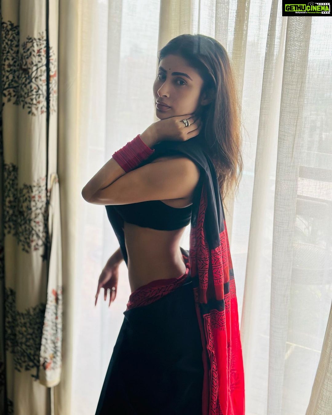 Mouni Roy Instagram - Come September ♥️ • • • 📸 @anusoru