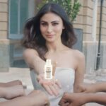 Mouni Roy Instagram - Introducing our brand new Triple Care Serum Mini, the secret to that mesmerising glow. Mouni’s got her hands on it, and you can too! Try it now and experience the glow for yourself. Once you’re hooked, our full-size Triple Care Serum awaits to keep your glow game strong. Don’t miss out on this mini wonder! #GlowOnTheGo Limited stock only. Grab yours now! Available only in offline stores. #skincare #serum #care #brightening #Spawake #TCSMini #TripleCareSerumMini #PocketSizedGlow #Jbeauty