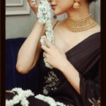 Mouni Roy Instagram -