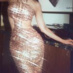Mouni Roy Instagram - Last night in dubai x * * * * Styled by : @mohitrai with @tarangagarwalofficial Outfit : @bronxandbanco at @tutuskurniatiofficial Shoes : @jimmychoo Make up: @mukeshpatilmakeup Hair: @chettiarqueensly Photographer @amannagoshe ♥️ @trishilagoculdas Dubai, United Arab Emirates