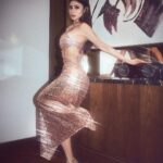 Mouni Roy Instagram - Last night in dubai x * * * * Styled by : @mohitrai with @tarangagarwalofficial Outfit : @bronxandbanco at @tutuskurniatiofficial Shoes : @jimmychoo Make up: @mukeshpatilmakeup Hair: @chettiarqueensly Photographer @amannagoshe ♥️ @trishilagoculdas Dubai, United Arab Emirates