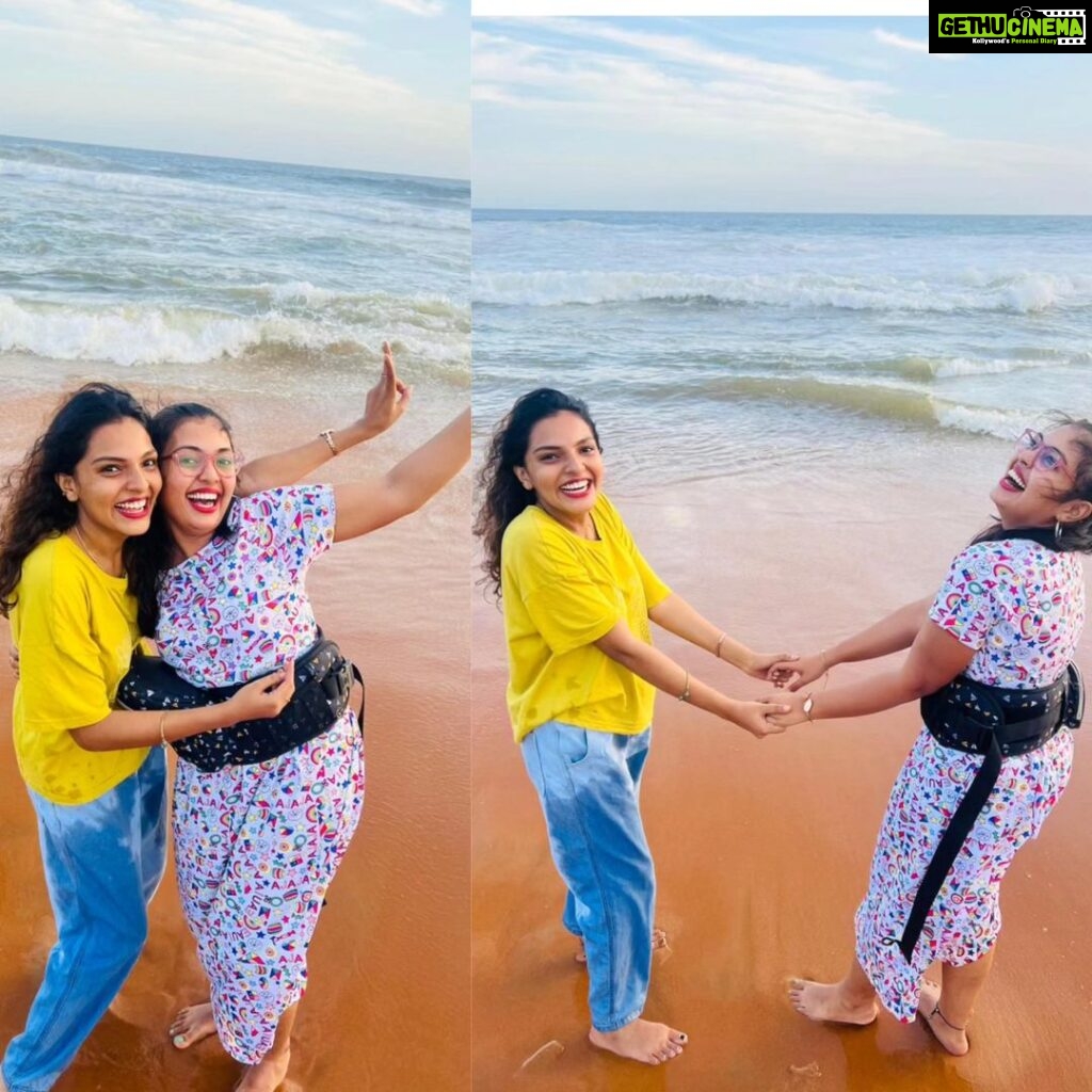 Mridula Vijay Instagram - Happy Birthday to my irreplaceable Sister❣️ ! You are not my sibling but also my confidante and Partner in crime . May your birthday be as extraordinary as you are ....❤️❤️❤️ HAPPY B'DAY AMMUSEE Veli Tourist Village,Trivandrum