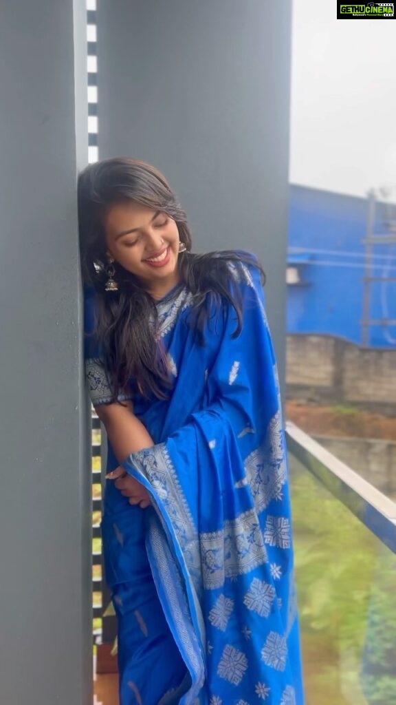 Mridula Vijay Instagram - Nothing feels as perfect as saree ❤️ Saree @devthasarees
