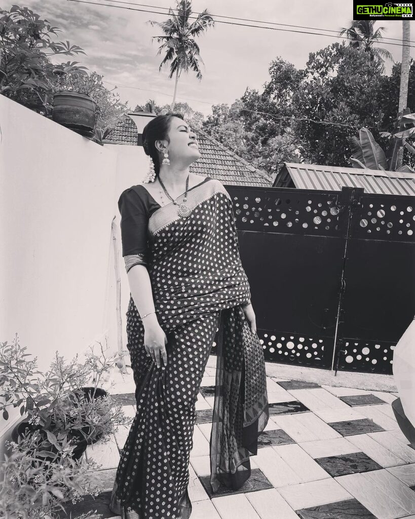 Mridula Vijay Instagram - ✨