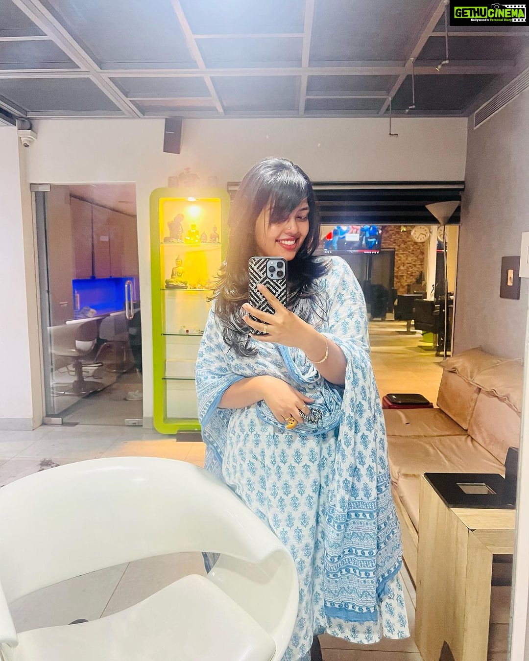 Mridula Vijay Instagram - Ready set go 🤩🥳 Getting ready for tomorrow 🤩✌🏻 Thank you Viji bro 🥰 @fairsalon