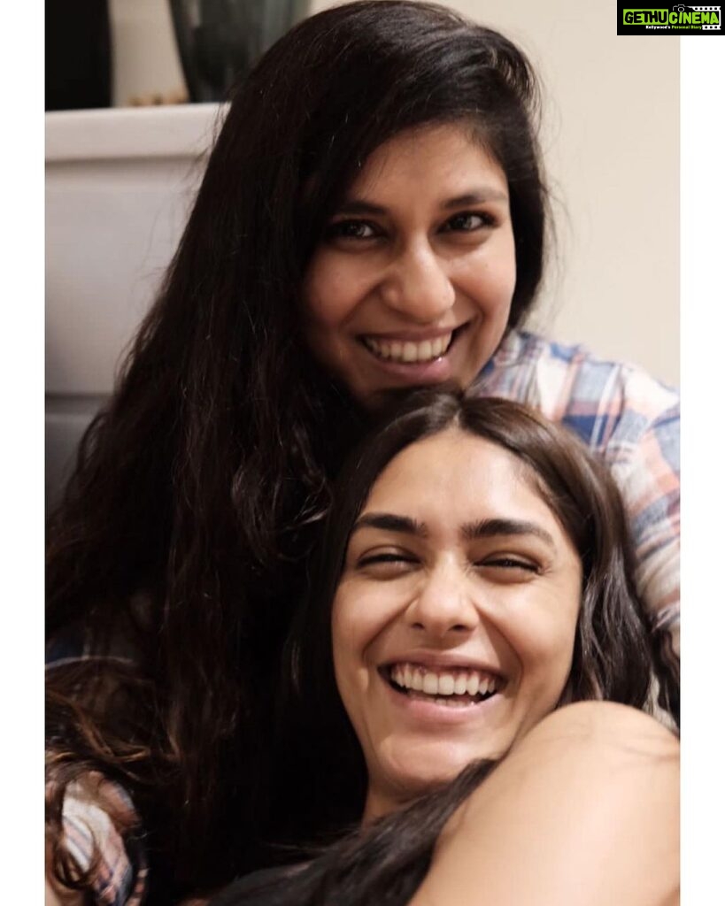 Mrunal Thakur Instagram - No better birthday present than the present. Thanks for making birthday so so special you all 💖🌻🦋