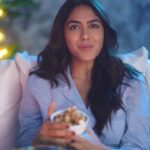Mrunal Thakur Instagram – Ready to surround yourself with the enchanting Disney magic? 🪄✨

From the cozy pre-movie setup to the sparkling snacks, fairy lights, and the dreamy aura, it’s all part of Disney’s spellbinding experience. 🍿🧚‍♀️

This is how I love to kickstart a work-free weekend: my favorite Disney movie paired with mouthwatering snacks. Tell me, what’s your ultimate chutti combo? 👇🏻

Huge shoutout to #Disney for celebrating 100 years of bringing joy, wonder, and magic into our lives. 🌟💯 

#DisneyMagic #Disney #D100 #Partnership